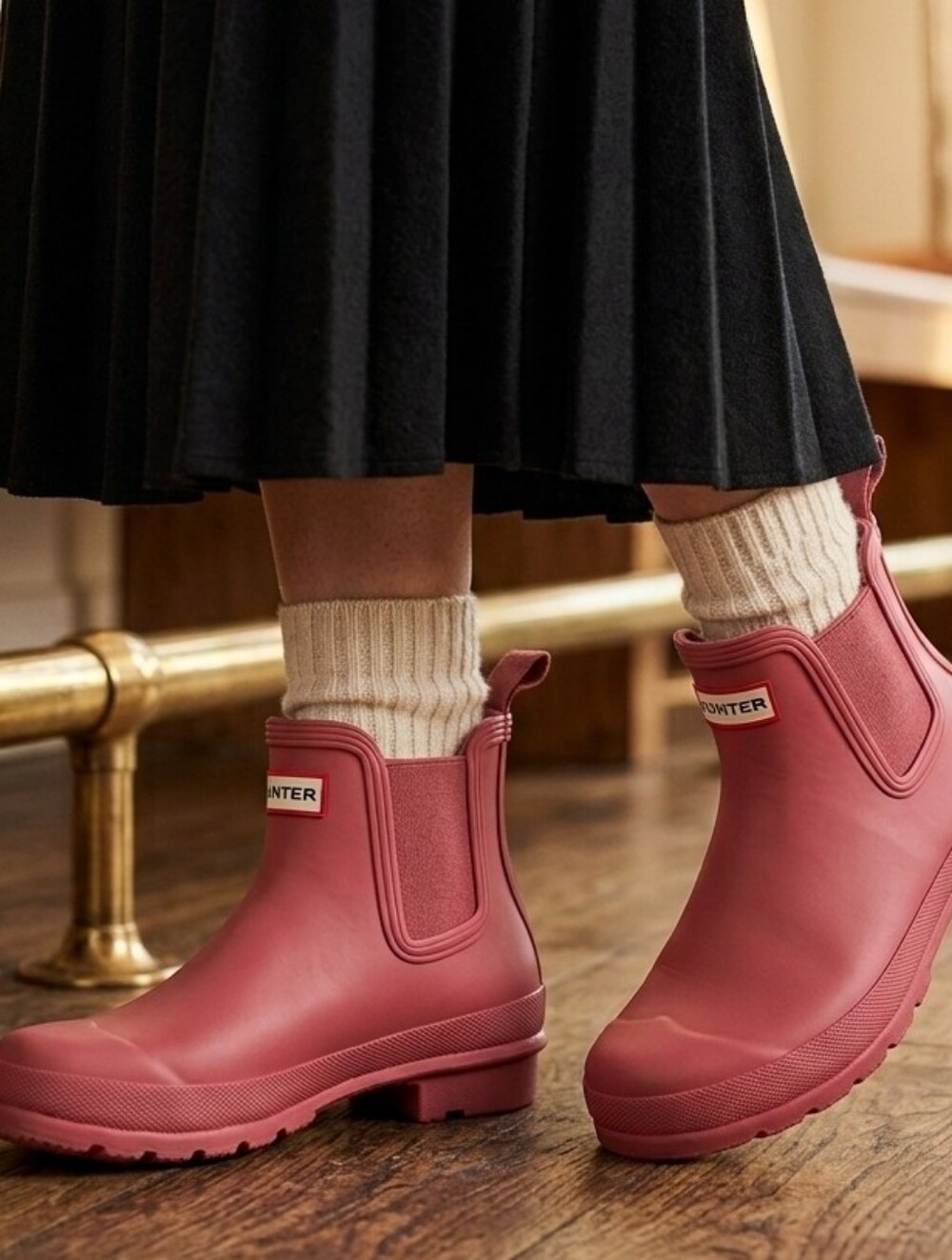 Hunter Classic Original Matte Short Rain Boots in Rose Pink - 6 - Picture 2 of 13